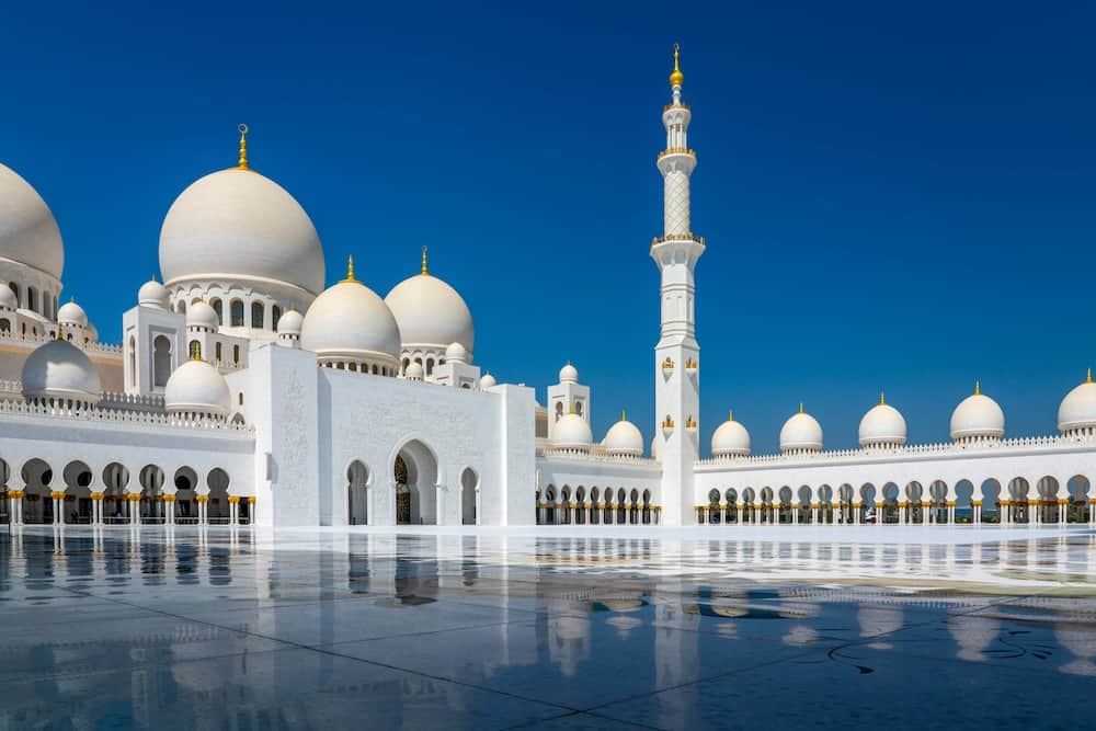 Abu Dhabi: Große Moschee